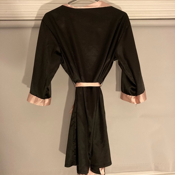 Silk Robe - Picture 2 of 2